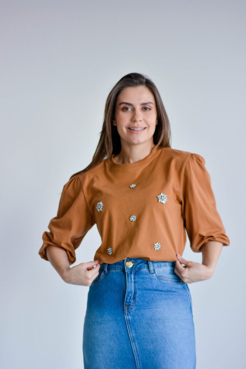 blusa cintia doce de leite