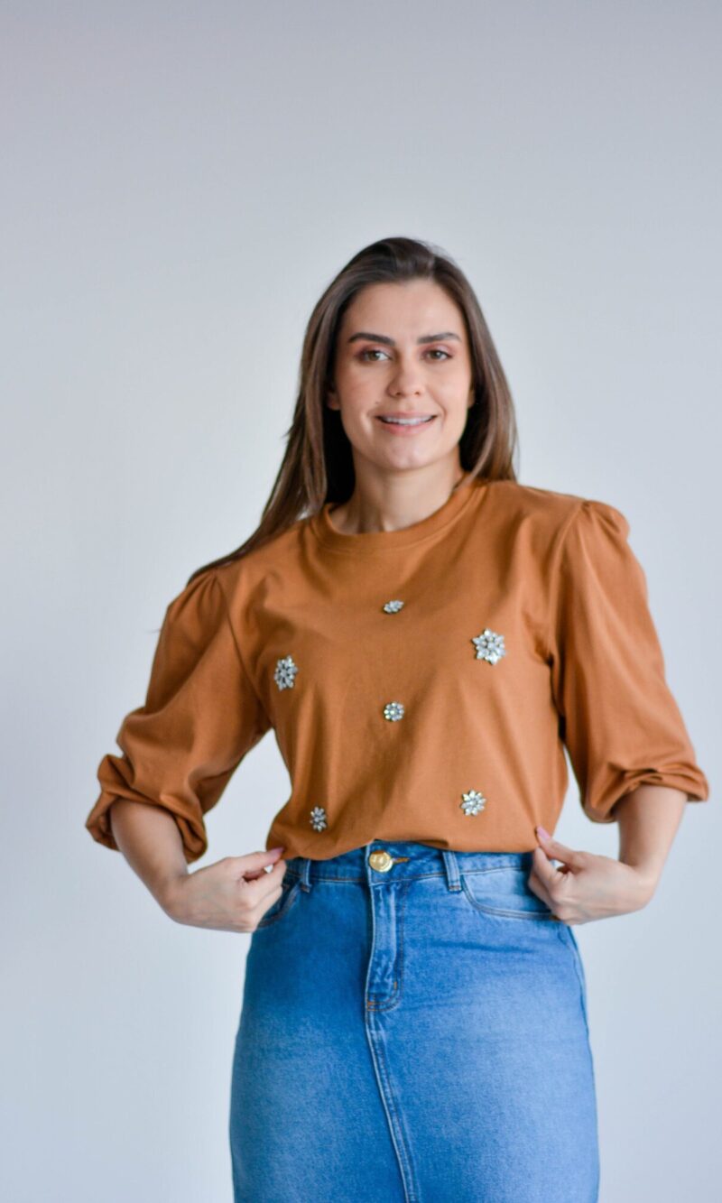 71b991315d0e4f6eb5d5a05654f4ab45.jpg blusa cintia doce de leite