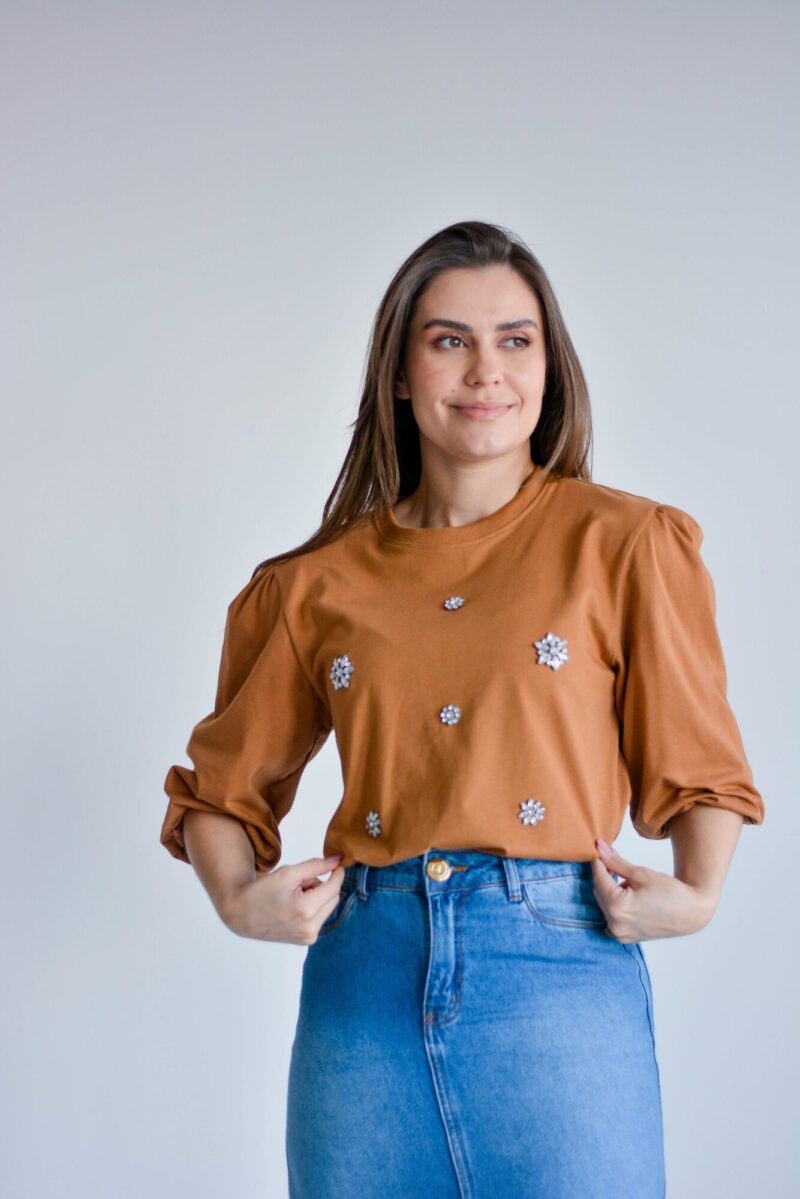 blusa cintia doce de leite