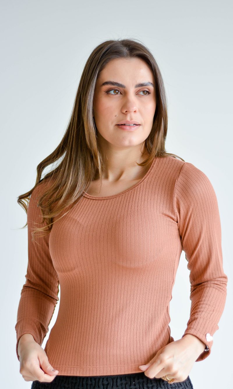 blusa carmen marrom