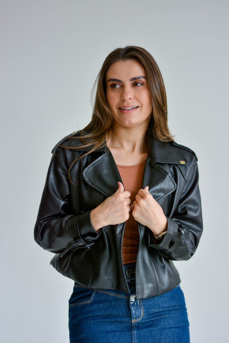jaqueta vanessa preto