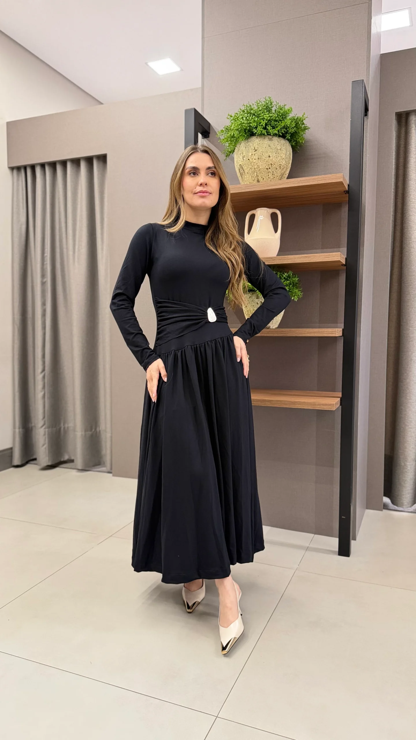 Vestido Laisa Preto