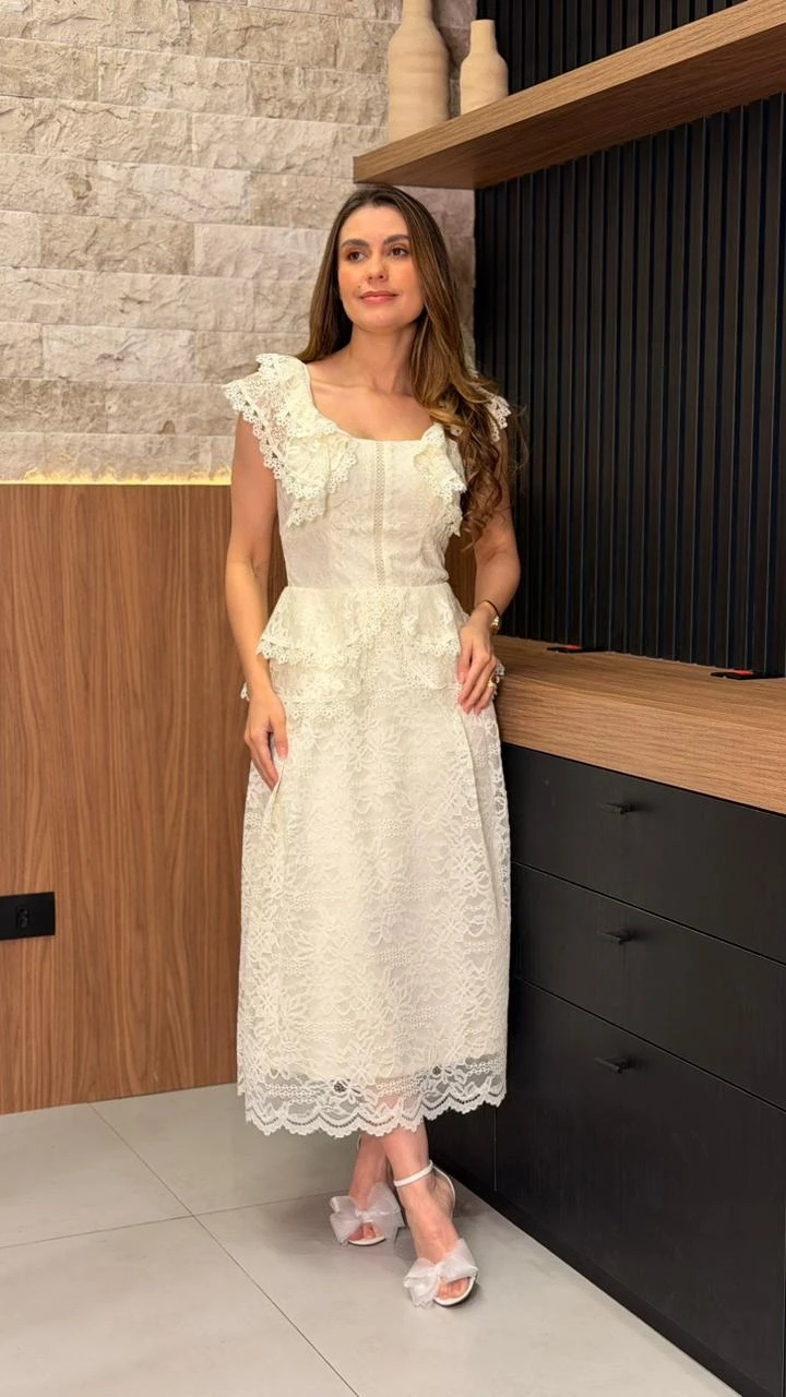 Vestido Midi Em Renda
