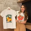 b5e7353602734f124b388f43a21be94b-t-shirt-lemon-stampa-verde.webp T-Shirt Em Algodão Com Elastano T-Shirt Confeccionada Em Algodão Com Elastano, Proporcionando Toque Macio, Conforto E Leve Flexibilidade. Possui Estampa E Modelagem Clássica, Perfeita Para Composições Versáteis.