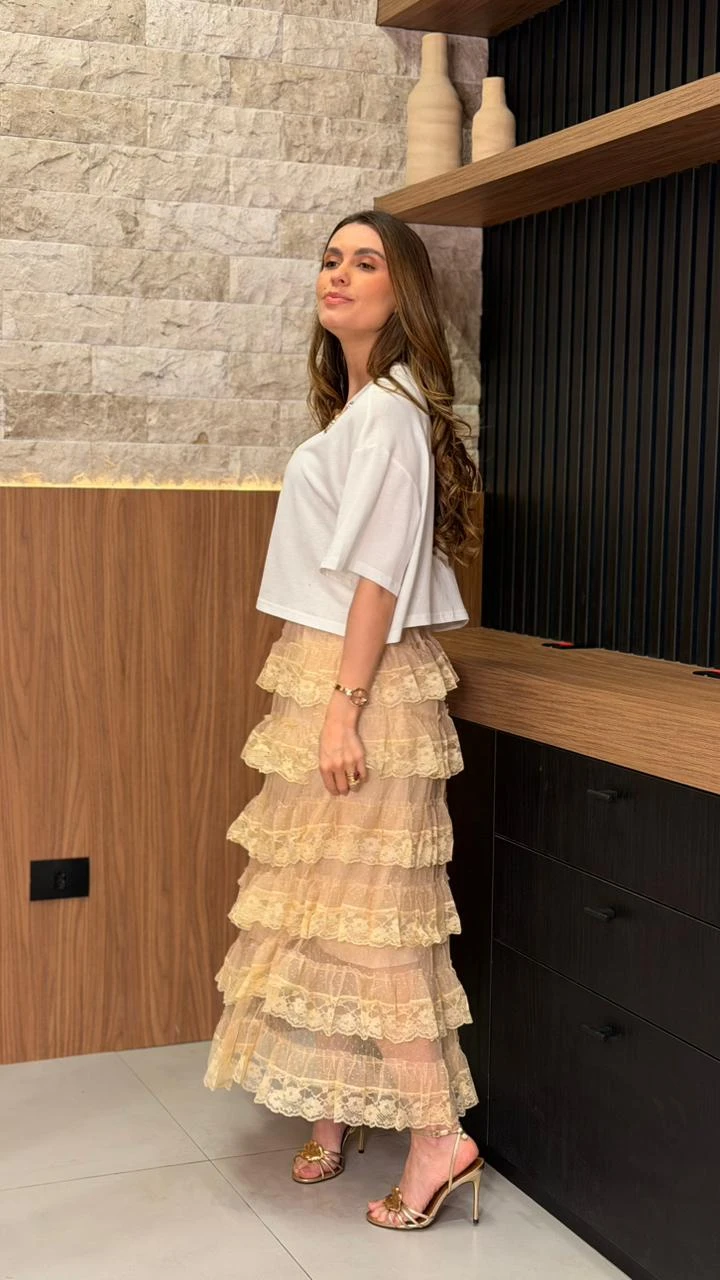 Saia De Tule Com Renda
